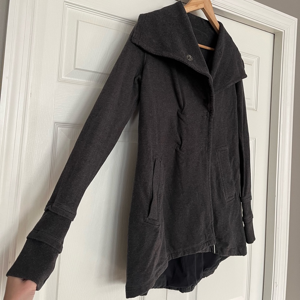 {Lululemon} Gratitude Wrap Jacket in Heathered Black - Women's 6 - Picture 6 of 13
